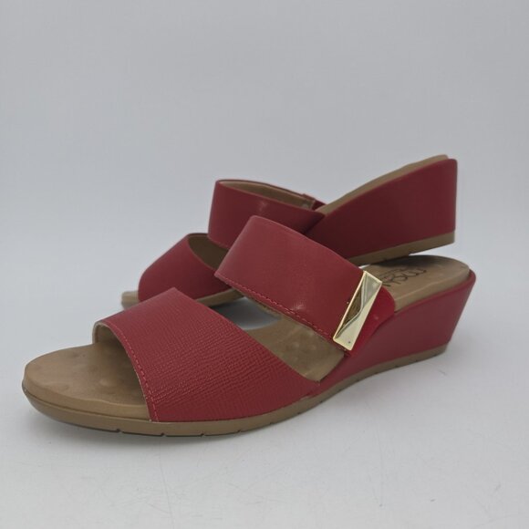 Malu Red Slip On Super Comfort Sandals Wedge Womens 9 Gold Accent Made In Brazil - Picture 1 of 8